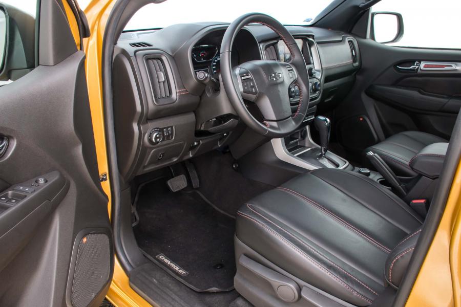 Интерьер Chevrolet S10 Trailboss Concept 2017 года  (фото 18 из 20)